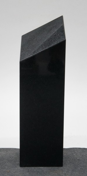 U000